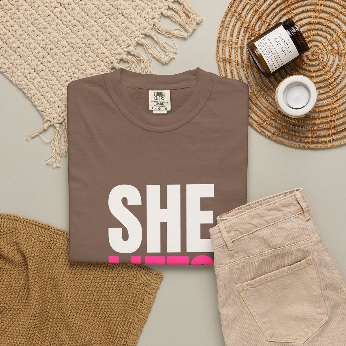 She Lifts | Women's Garment-Dyed Graphic Tee
