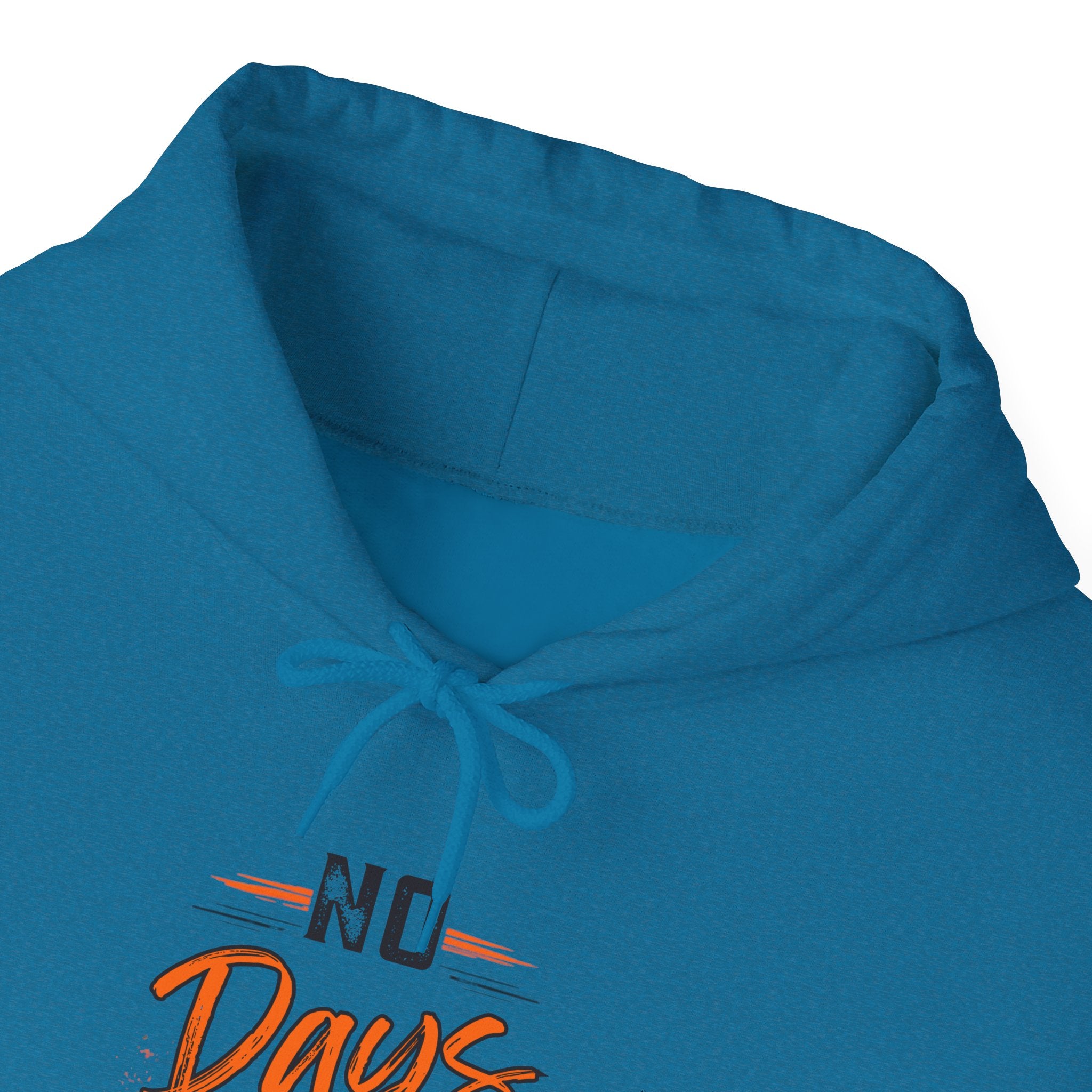 No Days Off | Heavy Hooded Sweatshirt