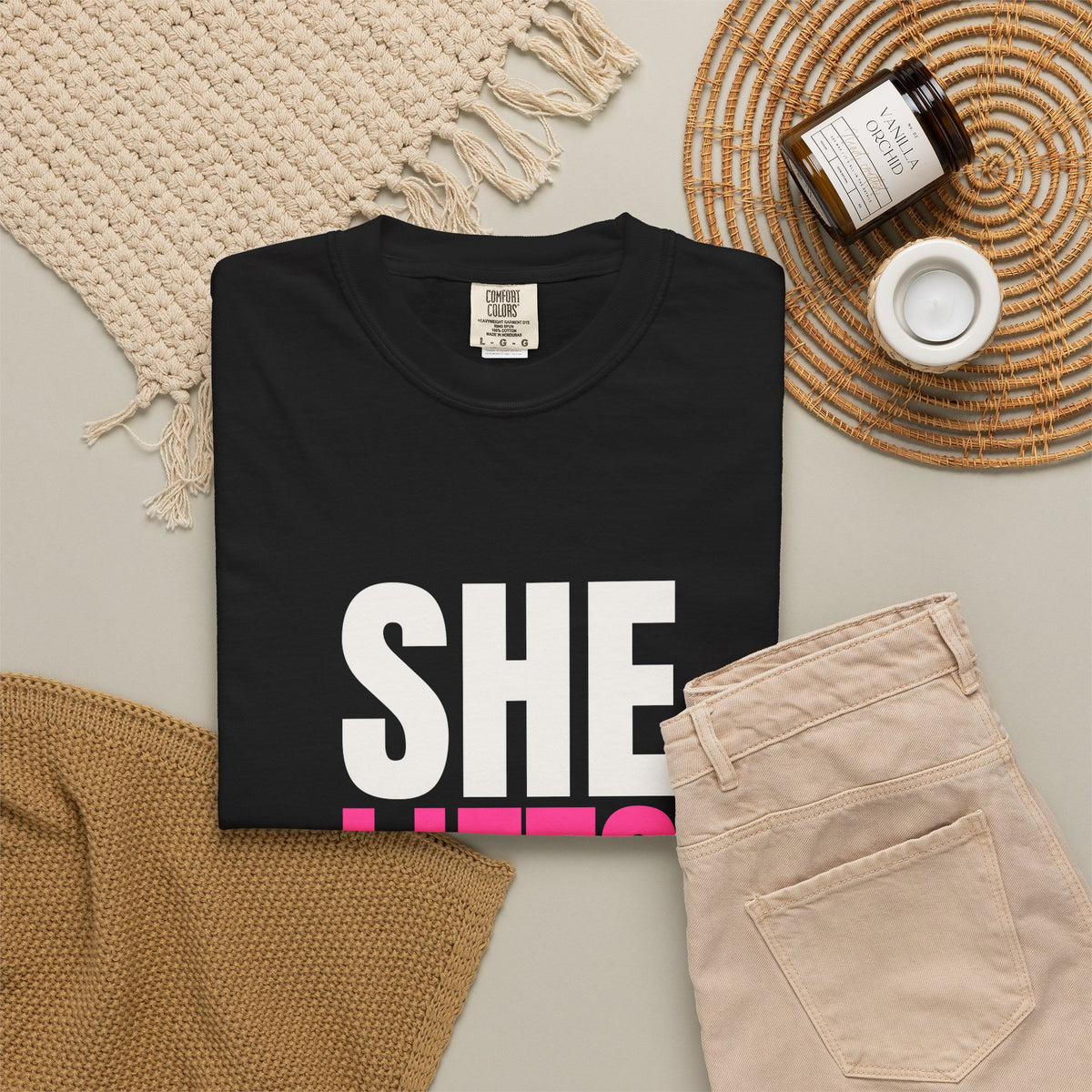 She Lifts | Women's Garment-Dyed Graphic Tee