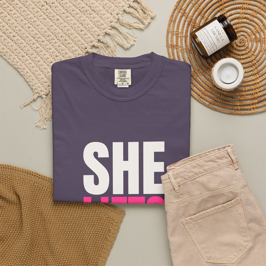 She Lifts | Women's Garment-Dyed Graphic Tee