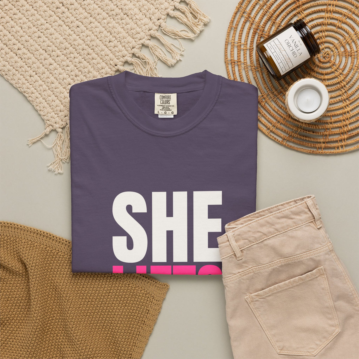 She Lifts | Women's Garment-Dyed Graphic Tee