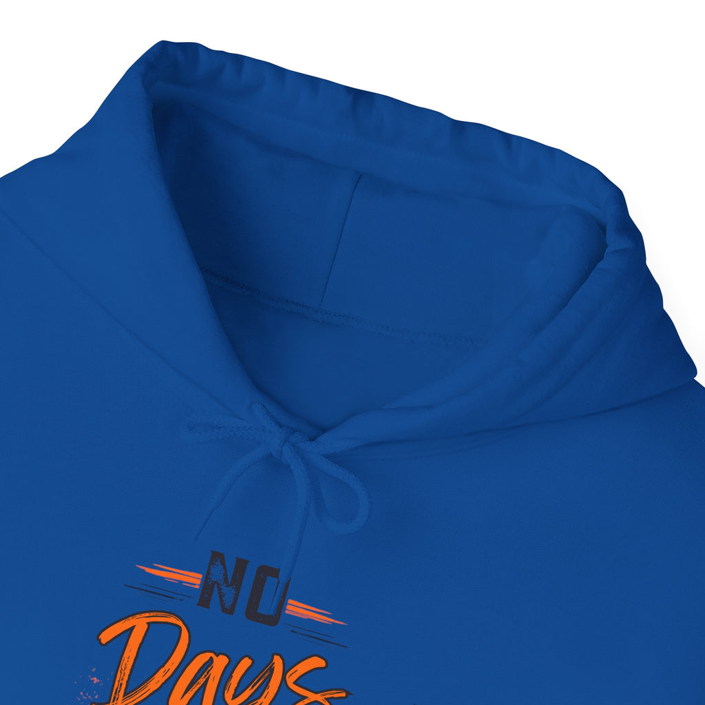 No Days Off | Heavy Hooded Sweatshirt