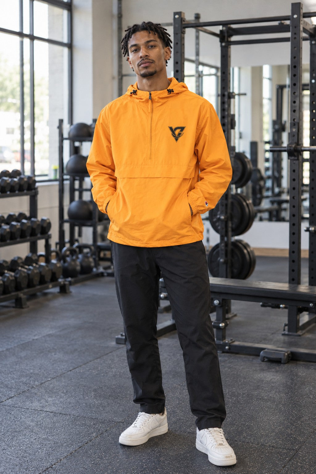 Packable Anorak Jacket – front view on a male athlete