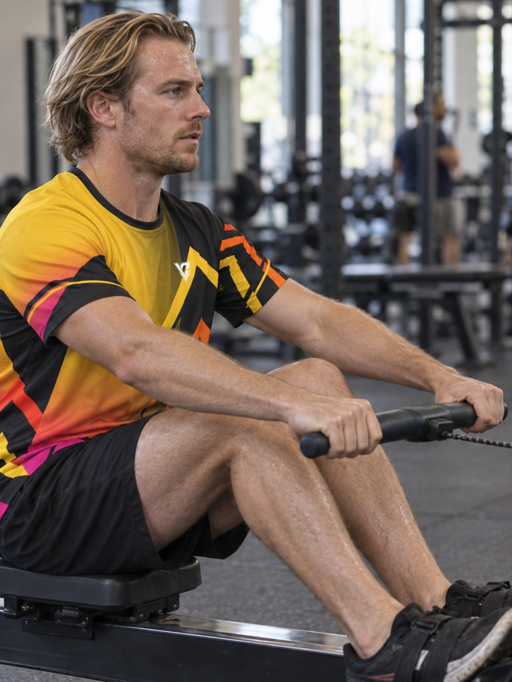Man training in the Solar Pulse men's sports jersey with the Vantacore V emblem on the left chest – side view