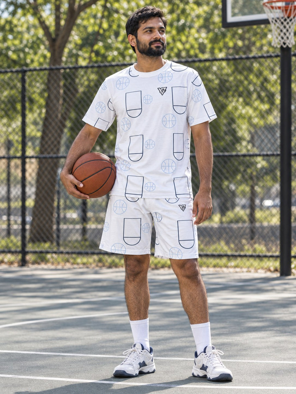 Basketball Arctic White Court Seam Men's Athletic Shorts with Pockets, front view