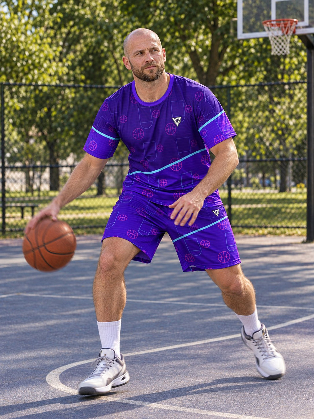 Basketball Ultra Violet Court Seam Men's Sports Jersey, in action