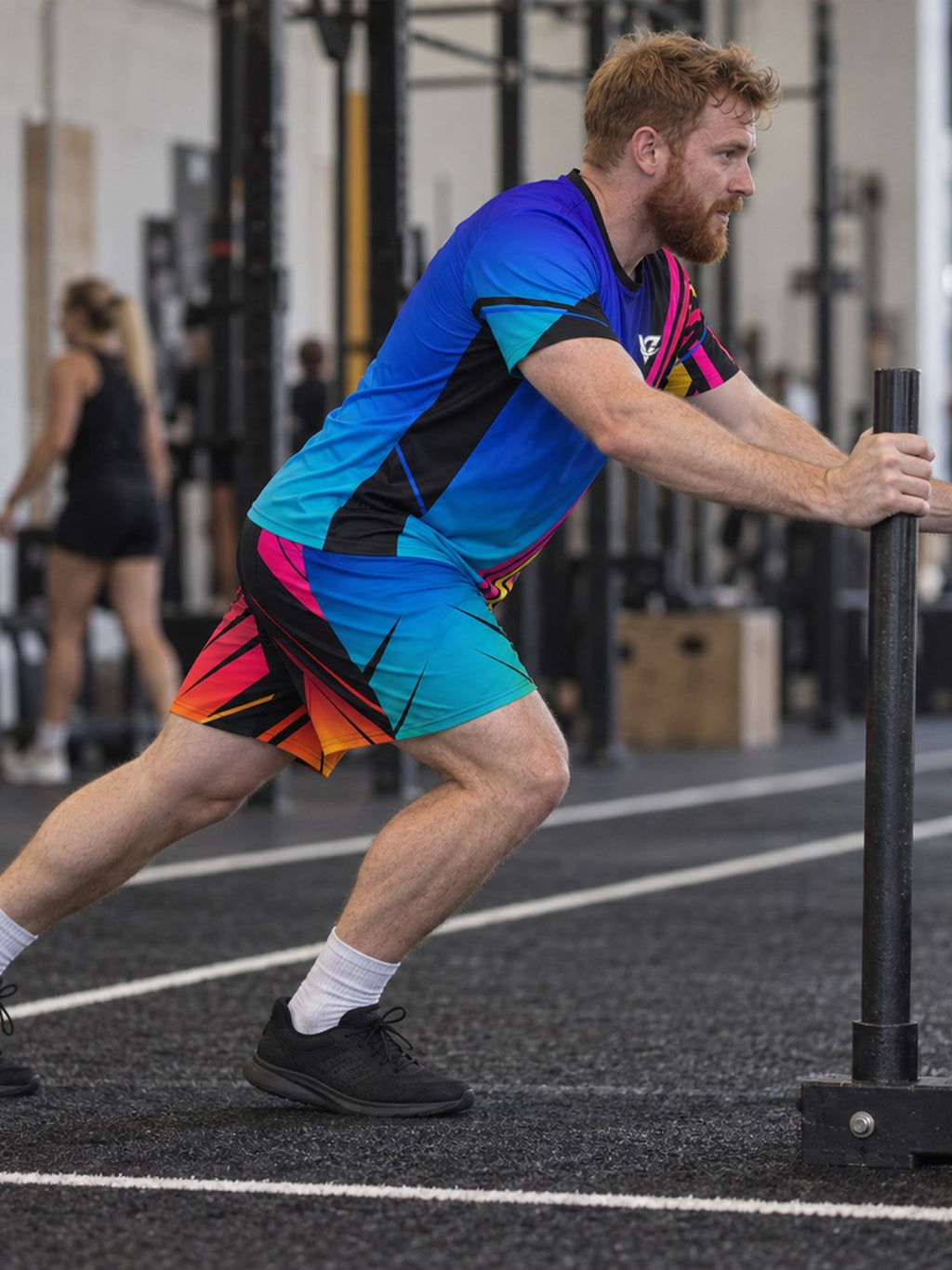 Man wearing the Spectrum Rush men's matching set – side view