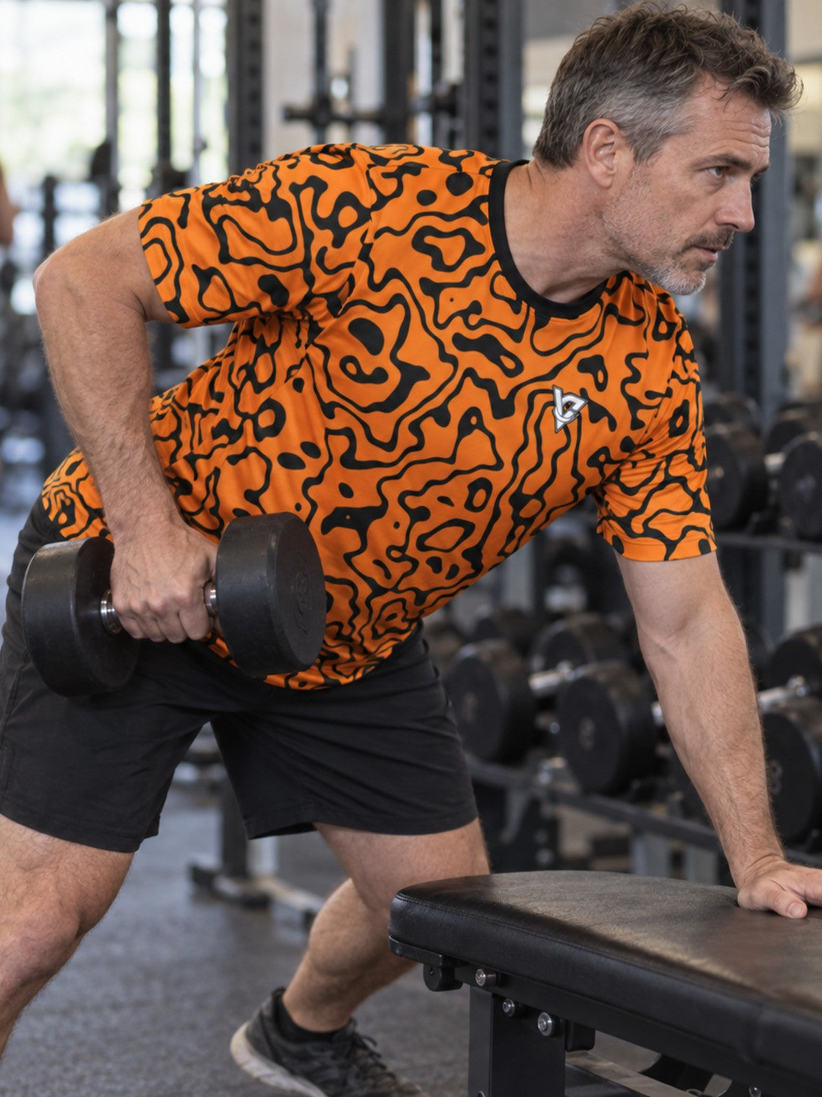 Man training in the Bengal Strike men's sports jersey with the Vantacore V emblem on the left chest – side view