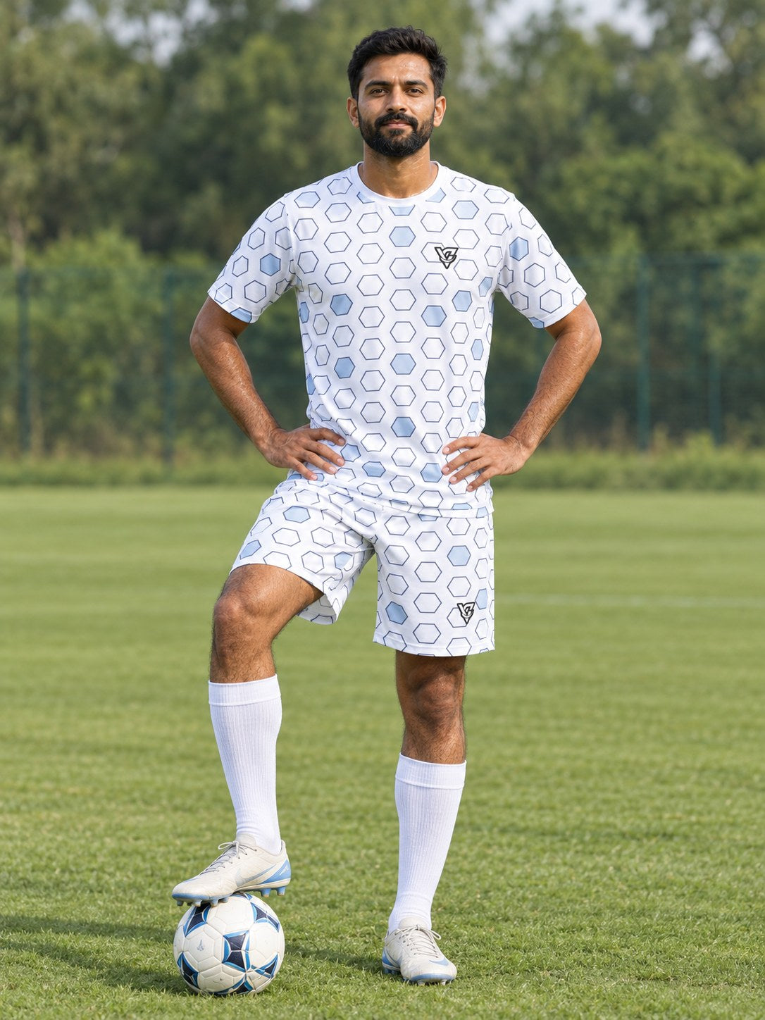 Soccer Arctic White Hex Pitch Men's Sports Jersey, front view