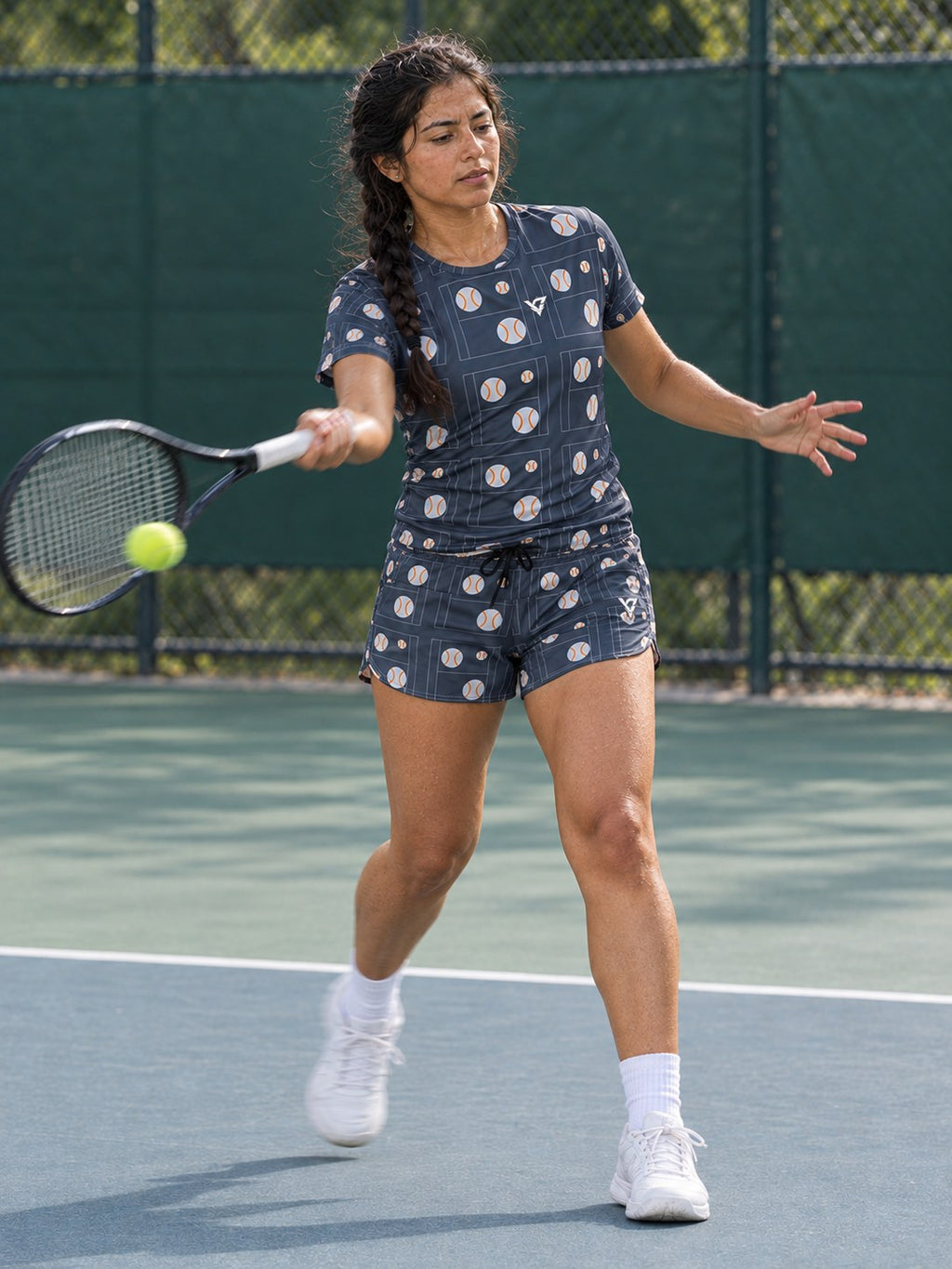 Tennis Slate Storm Baseline Seam Women's Sports Jersey, in action