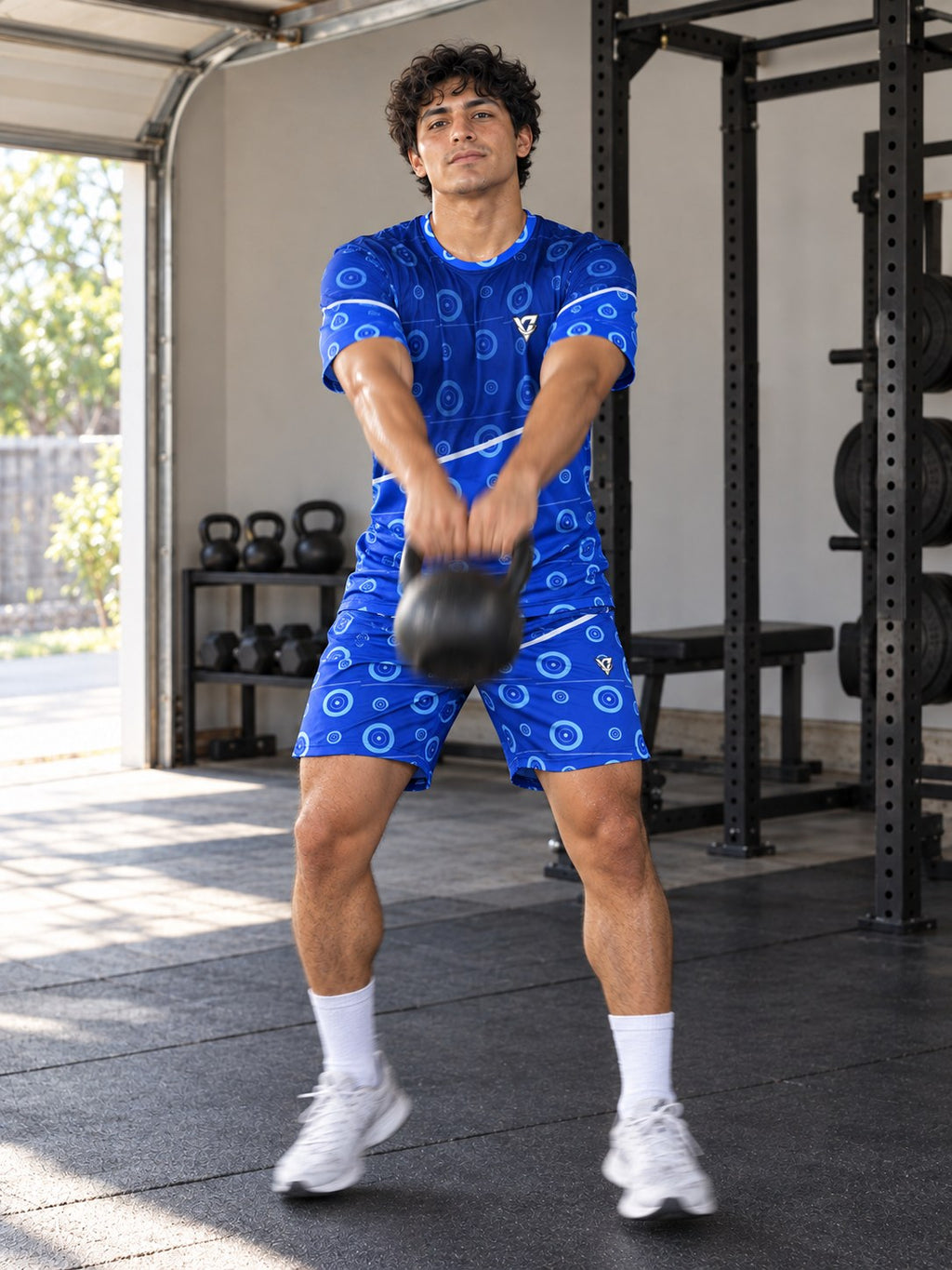 Training & Gym Royal Ice Iron Plate Men's Sports Jersey, in action